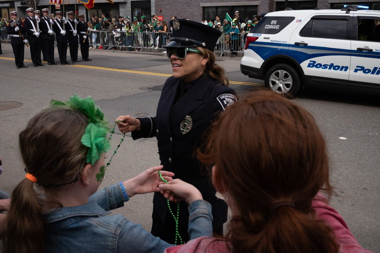 Handing out beads